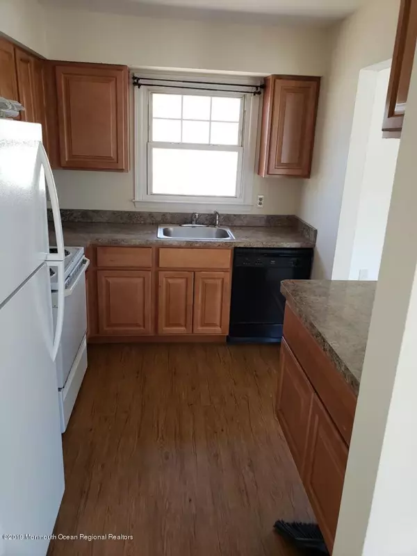 Manahawkin, NJ 08050,35 Atlantis Avenue