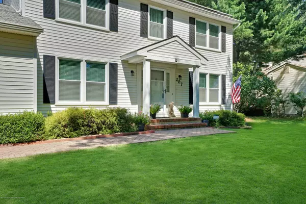 Freehold, NJ 07728,207 Burlington Road