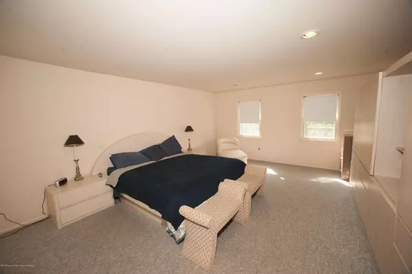 Ocean Twp, NJ 07712,9 Copperfield Court