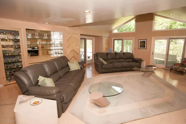 Ocean Twp, NJ 07712,9 Copperfield Court