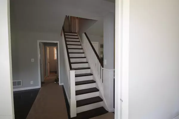 Jackson, NJ 08527,162 Thompson Bridge Road