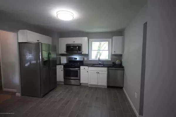 Jackson, NJ 08527,162 Thompson Bridge Road