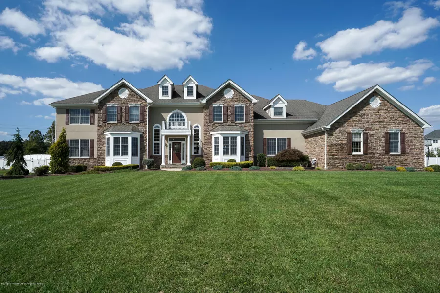 12 Veronica Court, Jackson, NJ 08527