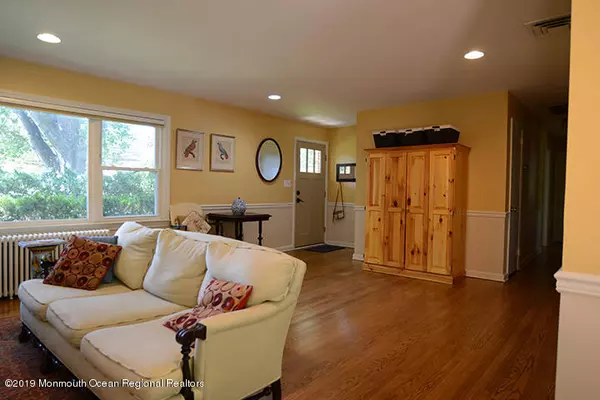 Red Bank, NJ 07701,85 Hubbard Avenue