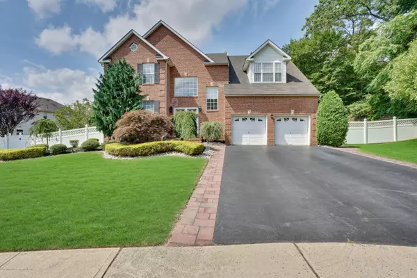 71 Crescent Court, Morganville, NJ 07751