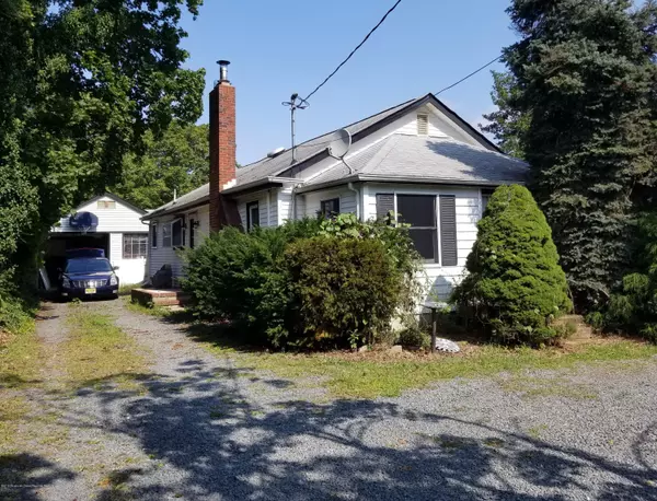 375 Main Street, Manalapan, NJ 07726