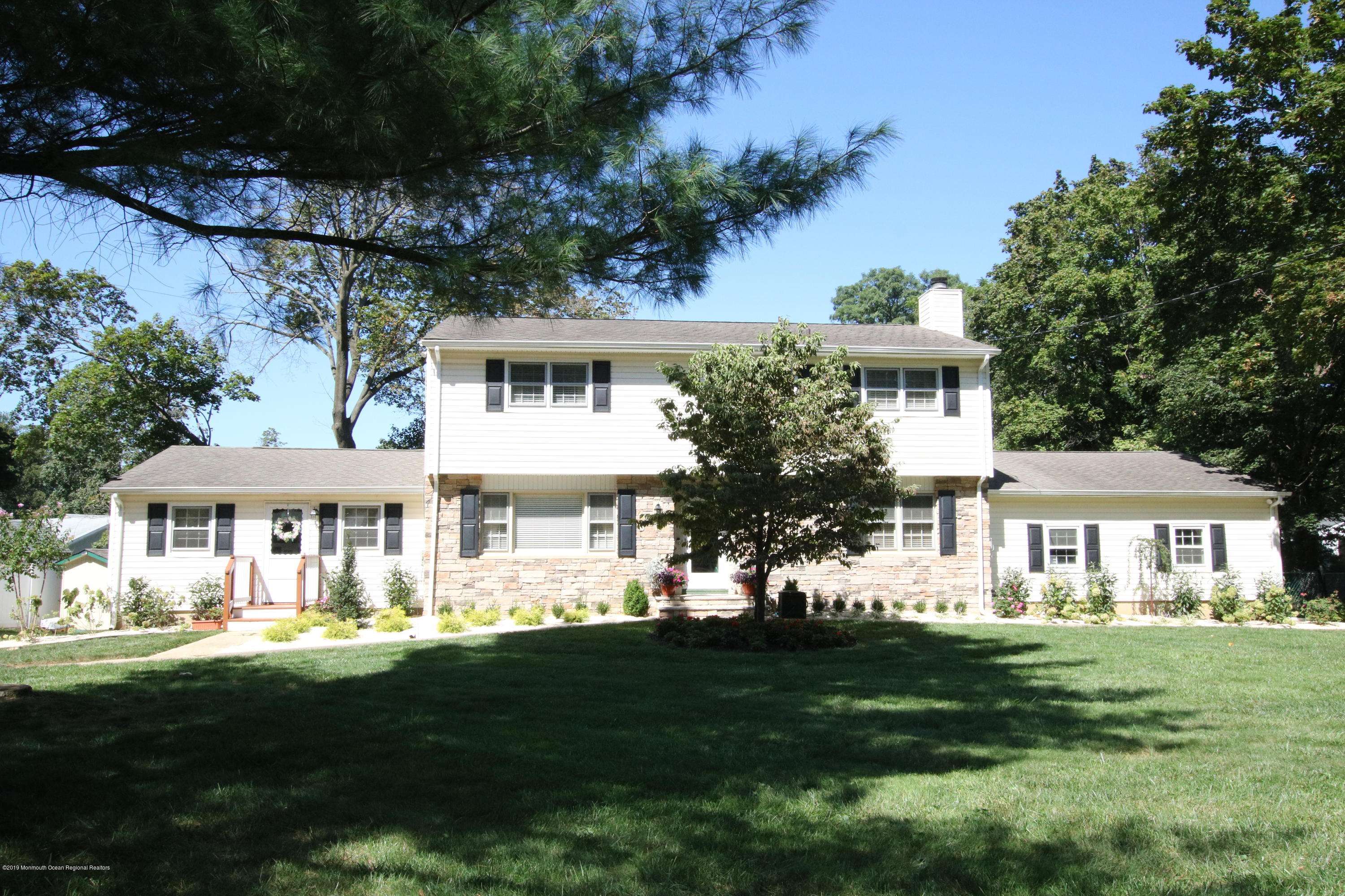 Tinton Falls, NJ 07724,909 Sycamore Avenue