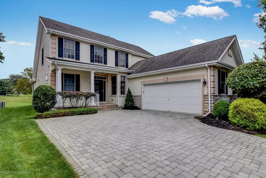 59 E Parsonage Way, Manalapan, NJ 07726