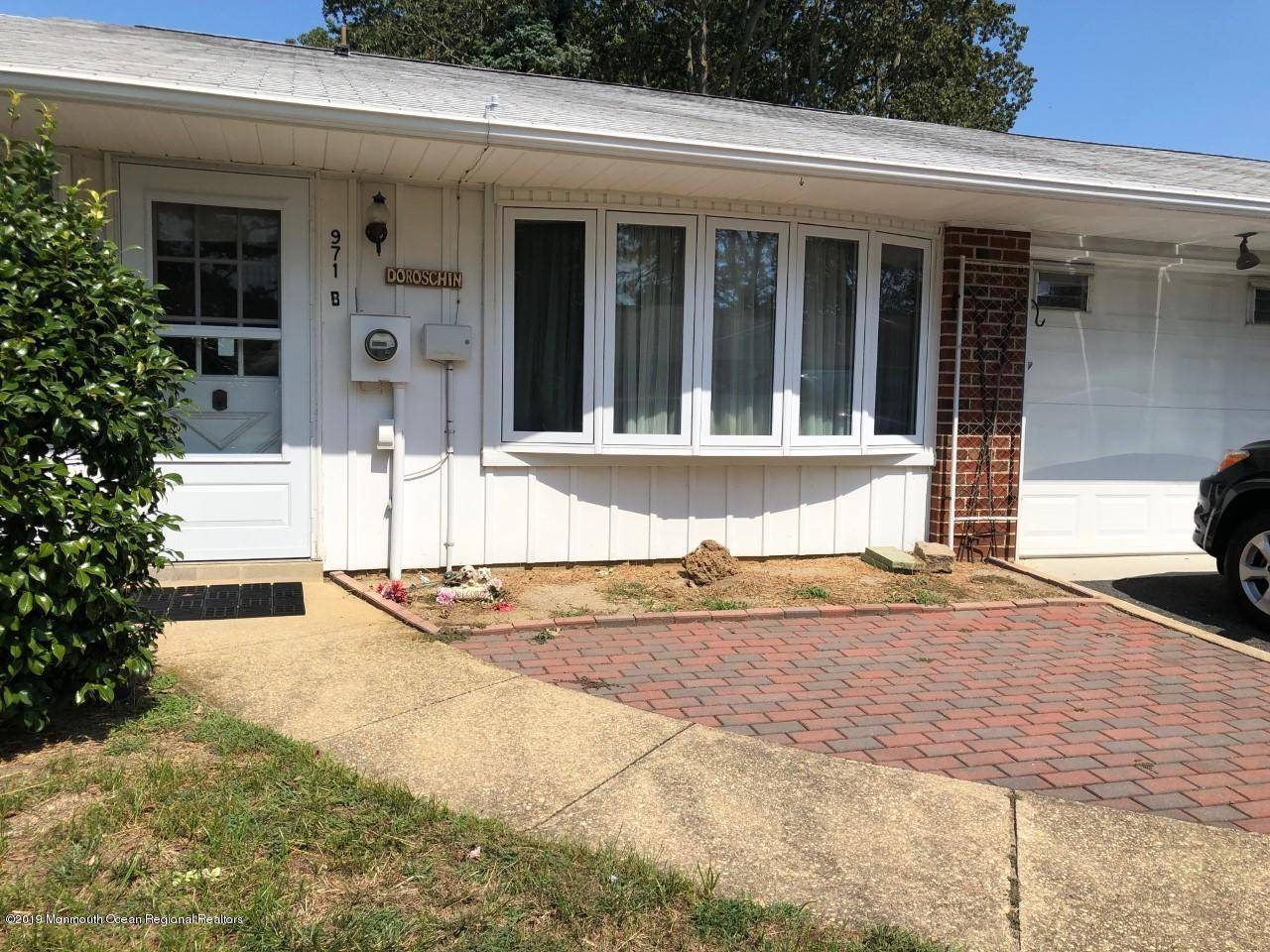 Lakewood, NJ 08701,971 Argyll Circle #1002
