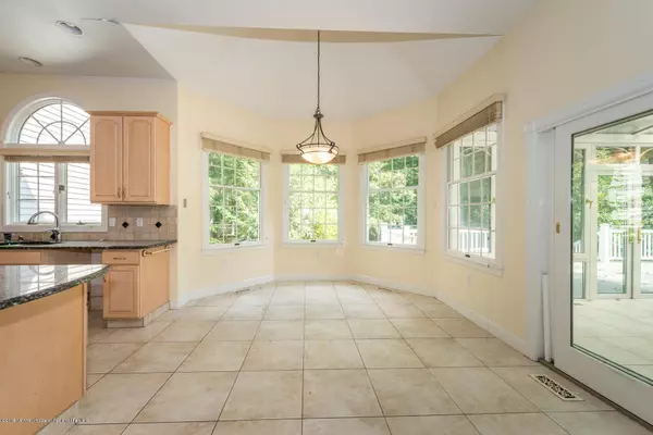 Freehold, NJ 07728,115 Bergerville Road