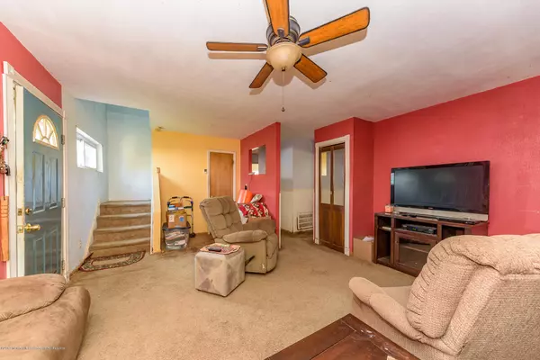 Keyport, NJ 07735,816 N Concourse