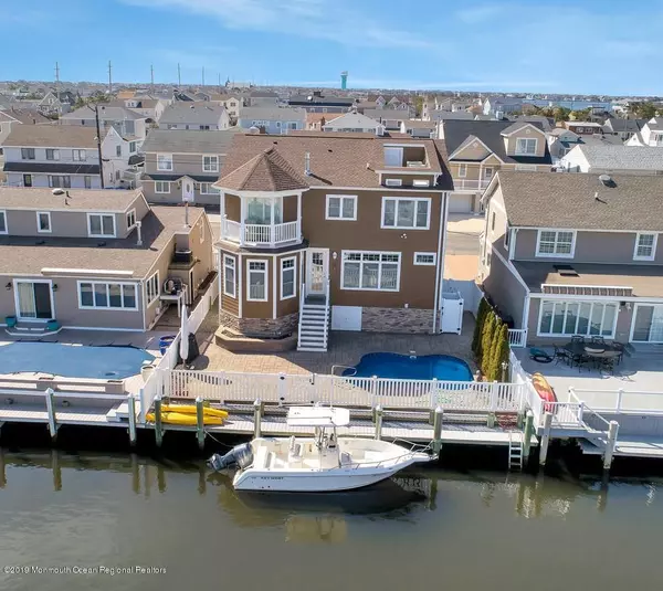 Lavallette, NJ 08735,207 Haddonfield Avenue