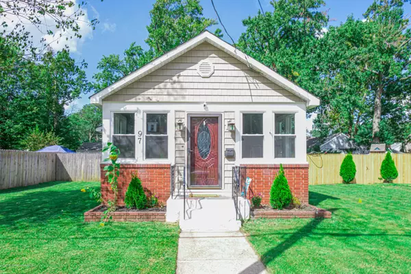 9597 8th Street, Hazlet, NJ 07734