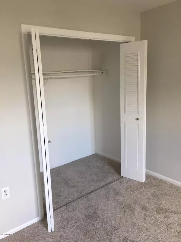 Eatontown, NJ 07724,75 White Street #D