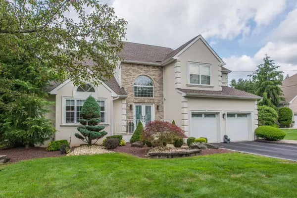 Monroe, NJ 08831,18 Oak Hill Drive