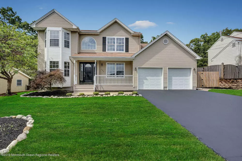 Manahawkin, NJ 08050,240 Tackle Avenue