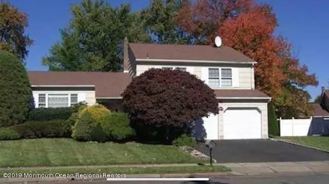 Edison, NJ 08820,11 Tennyson Street