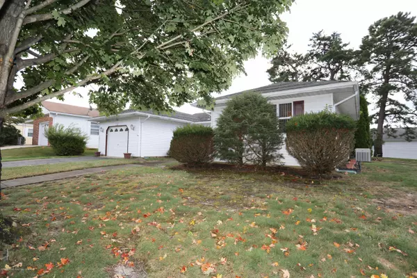 Toms River, NJ 08757,31 Sabinas Street