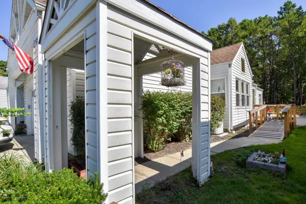 Manahawkin, NJ 08050,52 Deerfield Drive