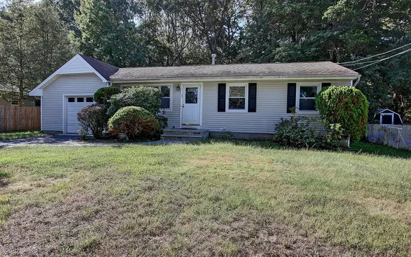 Lanoka Harbor, NJ 08734,17 Cedar Drive