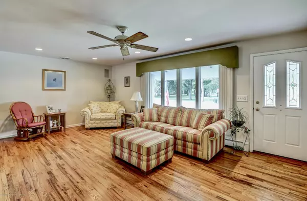 Point Pleasant Beach, NJ 08742,702 Saint Louis Avenue