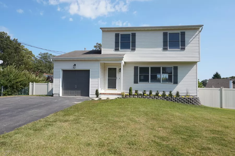 281 Nautilus Drive, Manahawkin, NJ 08050