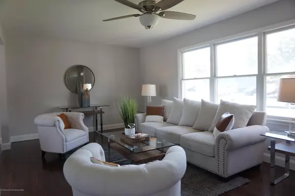 Manahawkin, NJ 08050,281 Nautilus Drive