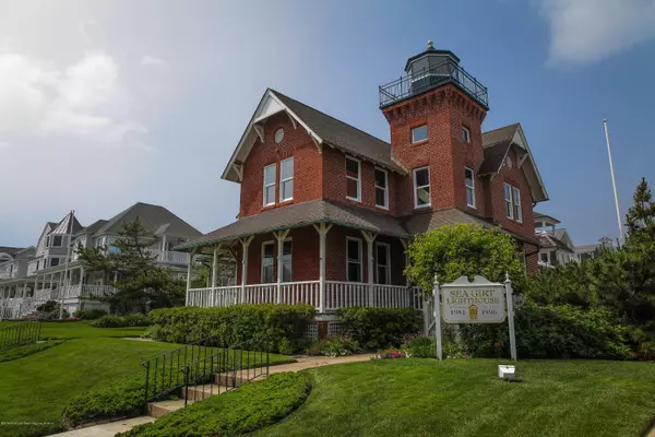 Sea Girt, NJ 08750,401 Philadelphia Boulevard