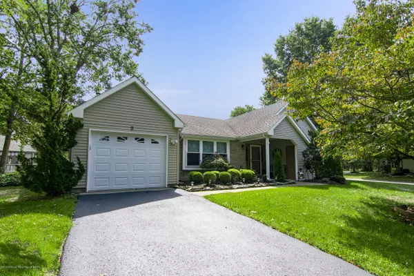 9 Morning Glory Lane, Whiting, NJ 08759