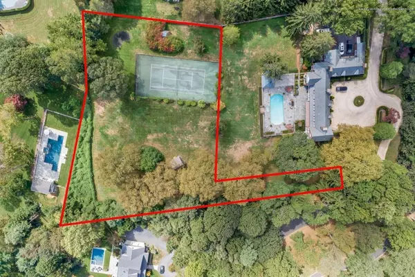 Rumson, NJ 07760,5 Somerset Drive