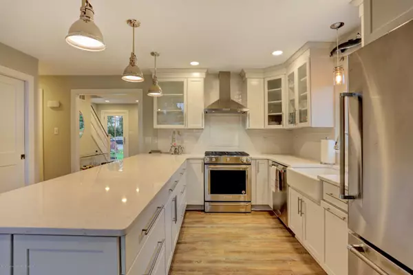 Sea Girt, NJ 08750,704 Brooklyn Boulevard