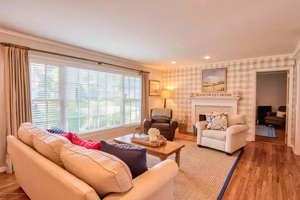 Fair Haven, NJ 07704,48 Dogwood Lane