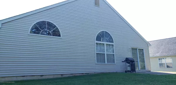 Whiting, NJ 08759,14 Ridgemont Lane