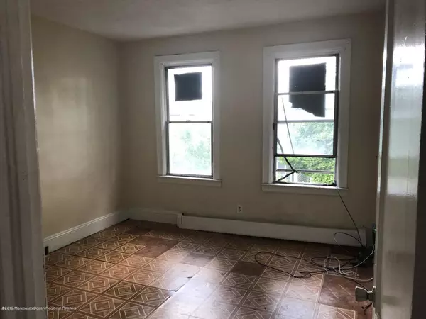 Union City, NJ 07087,720 26th Street