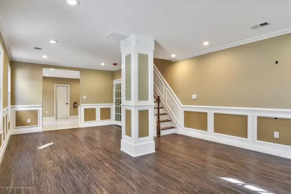 Bound Brook, NJ 08805,537 E 2nd Street