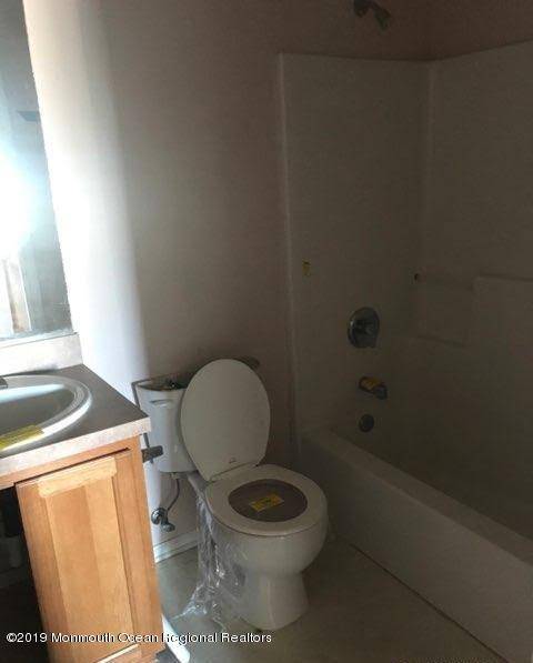 Barnegat, NJ 08005,126 Bay Shore Drive