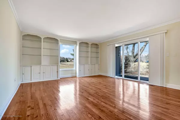 Spring Lake Heights, NJ 07762,31 Linden Drive