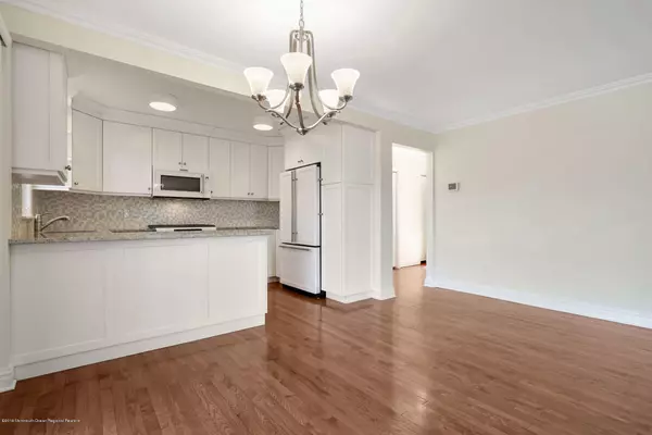 Spring Lake Heights, NJ 07762,31 Linden Drive