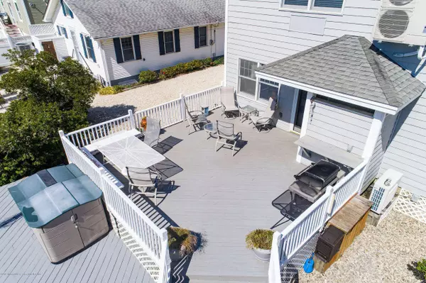 Lavallette, NJ 08735,20 Kerr Avenue