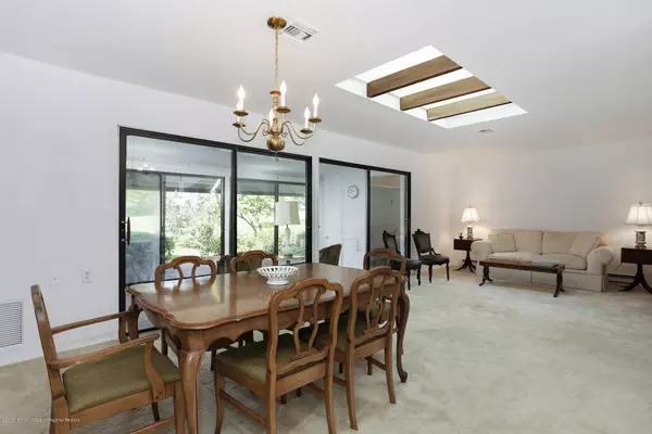 Red Bank, NJ 07701,21 Claremont Court