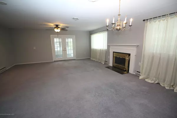 Whiting, NJ 08759,5 Birchwood Court #50