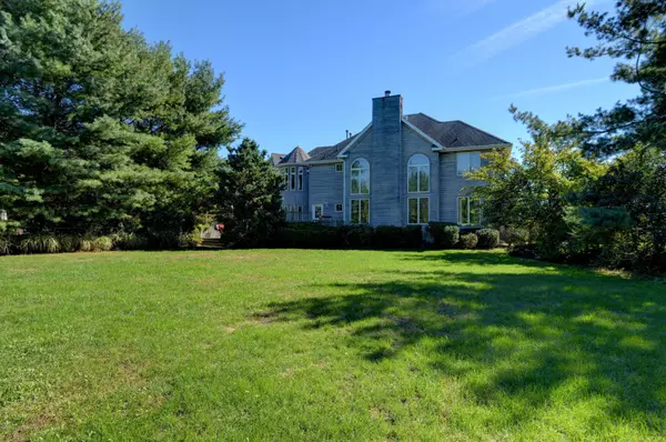 Holmdel, NJ 07733,14 Burgundy Drive