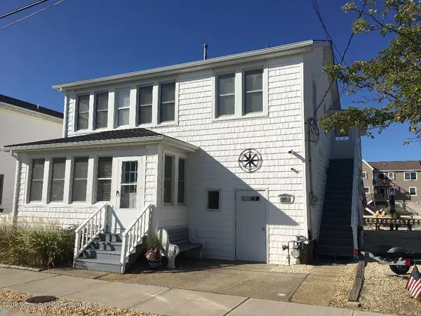 292 N Street #B2, Seaside Park, NJ 08752