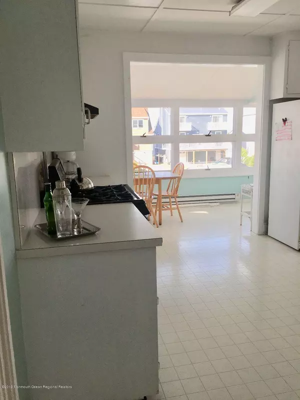 Seaside Park, NJ 08752,292 N Street #B2