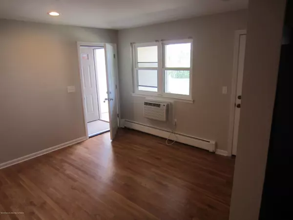 Monmouth Beach, NJ 07750,59 Wharfside Drive