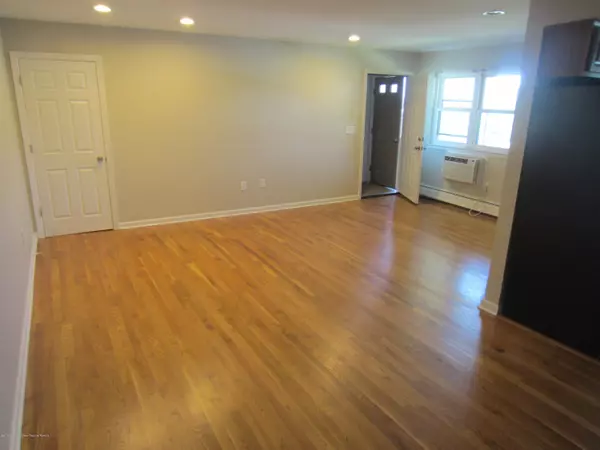 Monmouth Beach, NJ 07750,59 Wharfside Drive