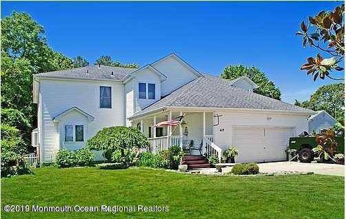 47 Oxycocus Road, Manahawkin, NJ 08050
