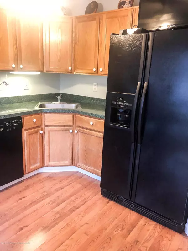 Freehold, NJ 07728,157 Setter Place #1000