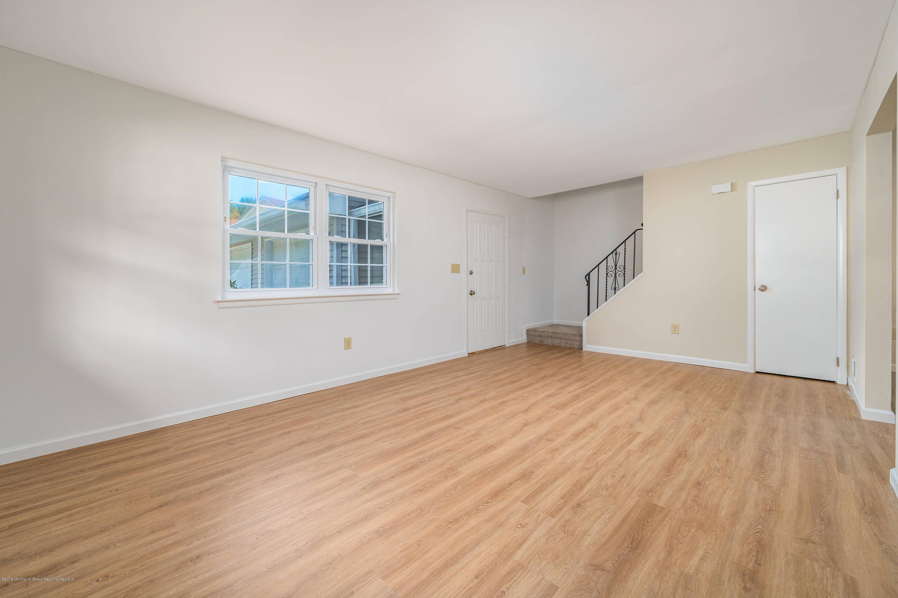 Brick, NJ 08724,17 Amy Court
