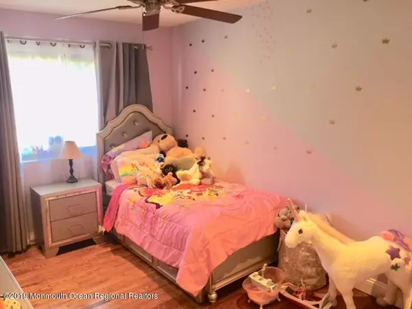 Matawan, NJ 07747,52 Ellen Heath Drive #52